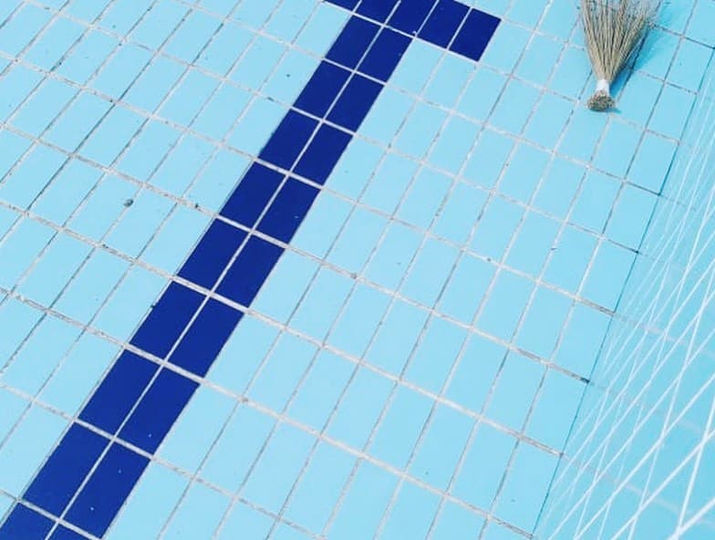 PeeFee pool cleaning project 03