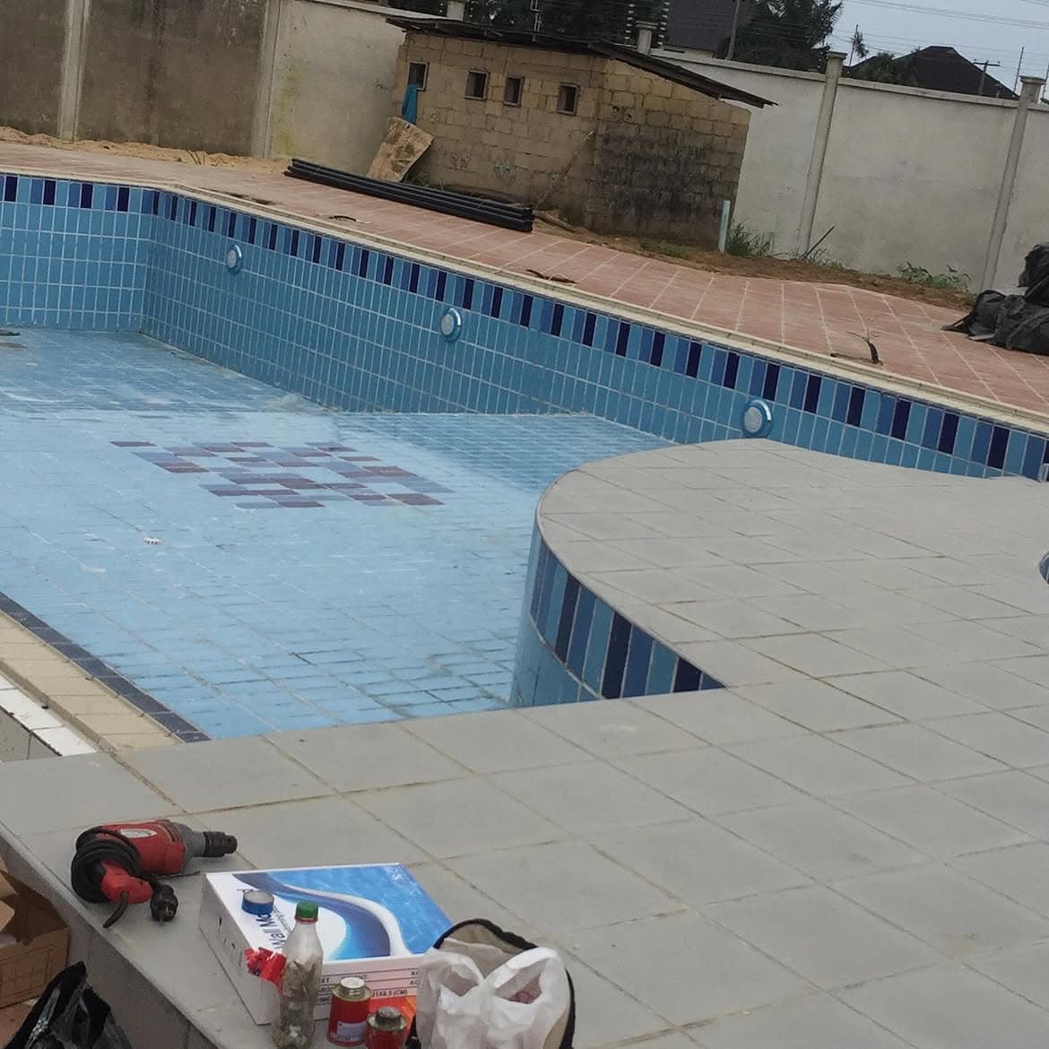 PeeFee pool cleaning project 08